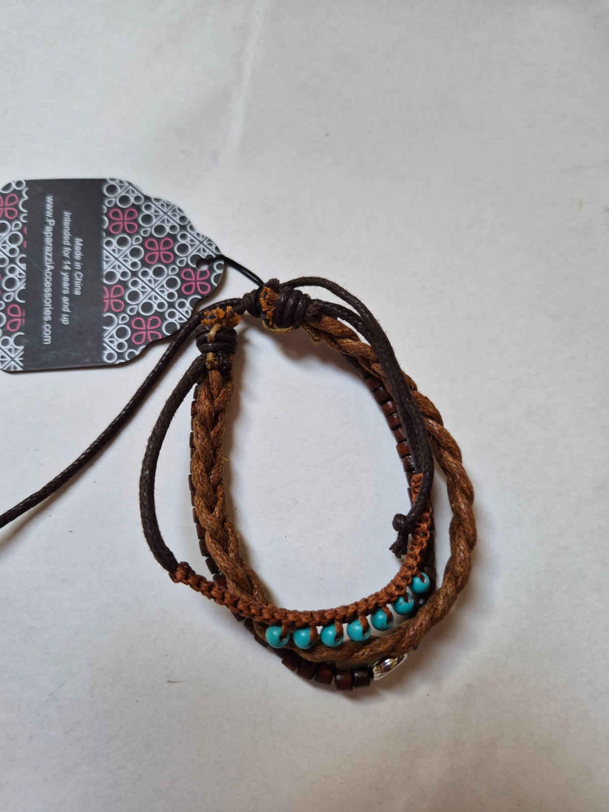 BRACELET