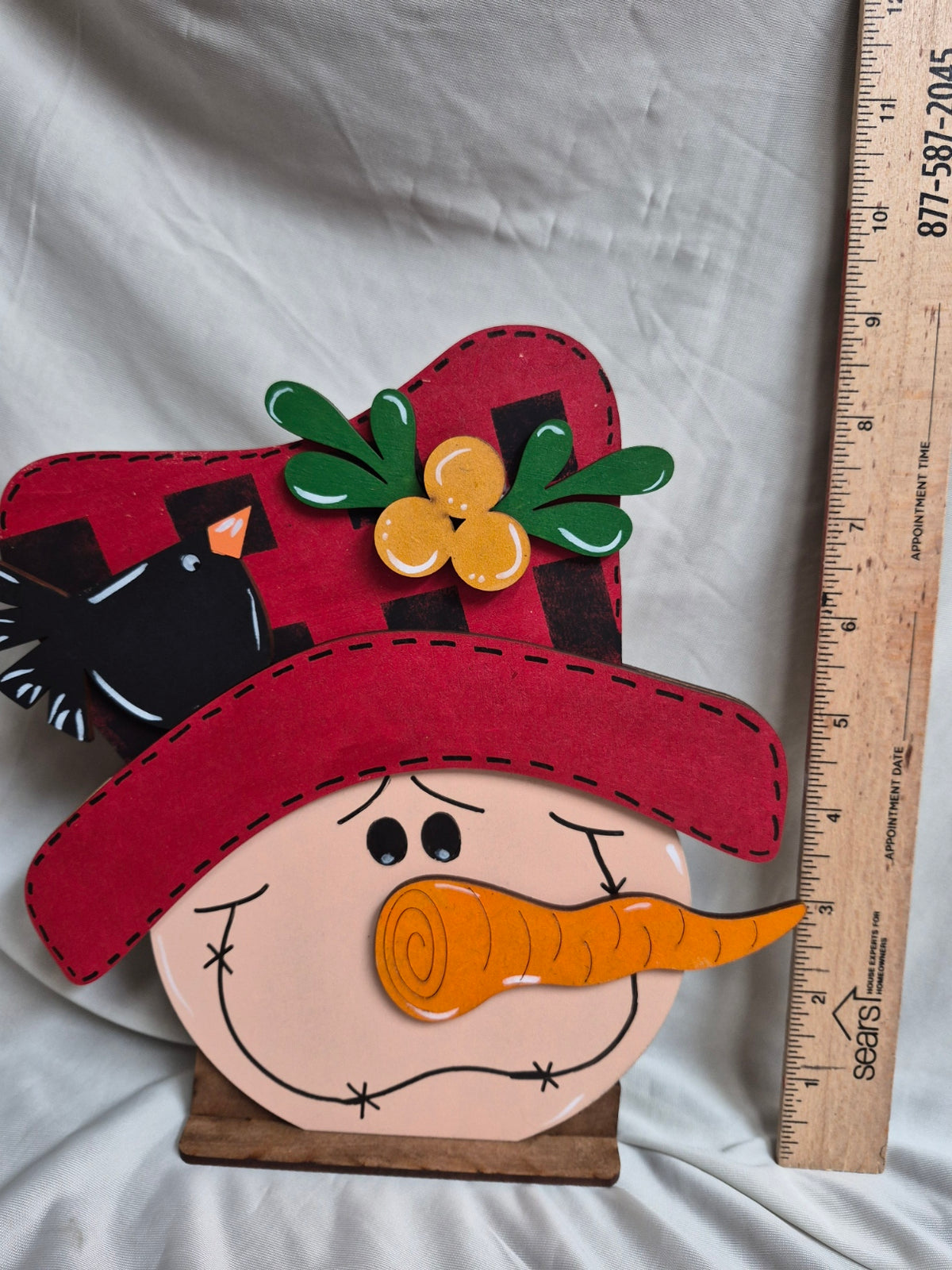 SCARECROW WITH CROW - RED